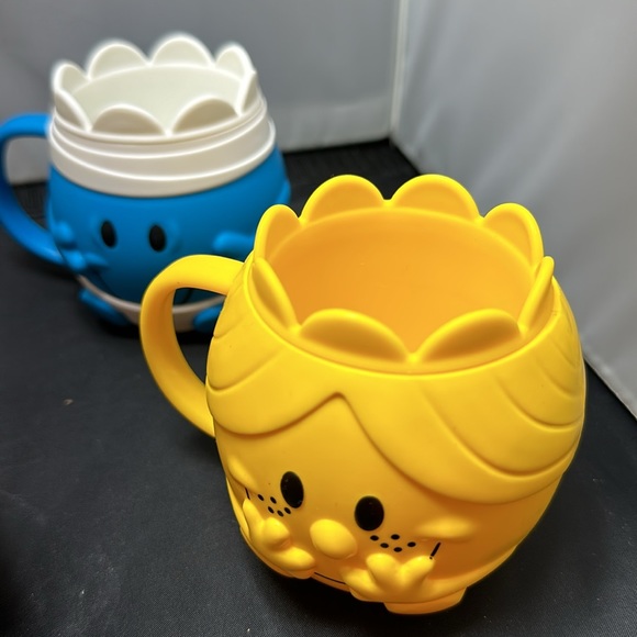 Lot of McDonald's 7 mugs & 4 vintage Little People - Picture 7 of 12